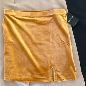NWT Gold velvet skirt